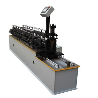 Угол отбортовывает панель стены формируя вырезывание машины 5.5KW 20m/min гидравлическое